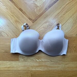 Maidenform Strapless Bra with Removable and Adjustable Straps